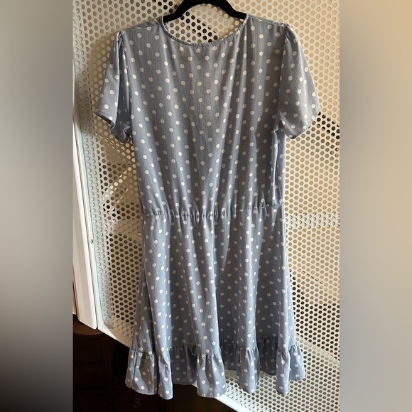 Divided by H&M Ruffle-hem Dress Size 10/M Blue/White Polka Dots GUC - Picture 5 of 8